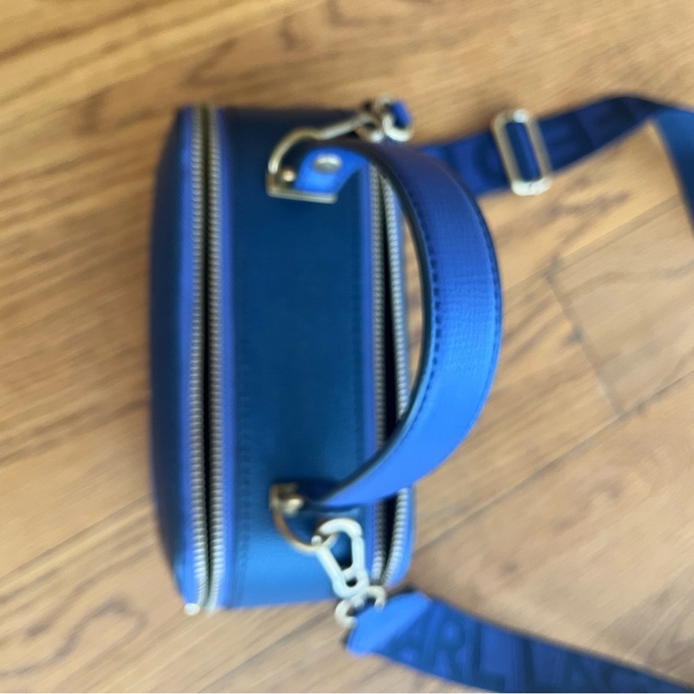 Karl Lagerfeld Simone NWOT SFPF Leather Crossbody Bag - Picture 2 of 3